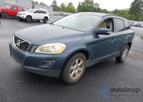2010 Volvo Xc60 3.2 z USA, uszkodzony, nr VIN YV4982DL2A2122930